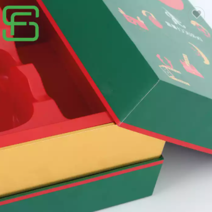 New Type Stocked Customized Luxury Red Christmas Red Gift Boxes Custom Logo With Removable Lid / 3