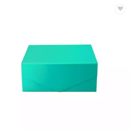 Light green Cardboard Magnetic Folding Boxes Custom Logo extra large Packaging Boxes for pemium garm / 1