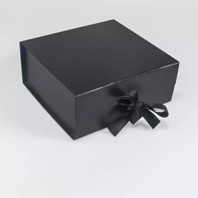 Custom Magnet Folding Boxes Luxury Cardboard Paper Magnetic Gift Box Packaging with Ribbon Closure