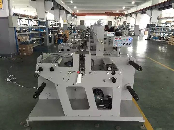 Label Rotary Die Cutting and Slitting Machine / 3