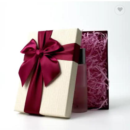 Christmas Valentine's Day wood grain embossed special paper gift box red silk ribbon for cosmet / 1