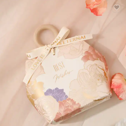 Wedding Candy box Wedding Gift bag Packing box Empty box with Wooden Handle and Ribbon / 2