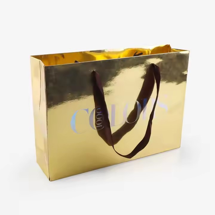 Wholesale Custom Printed Logo Luxury Shiny Gold Paper Bag Retail Boutique Shopping Gift Paper Bags / 3