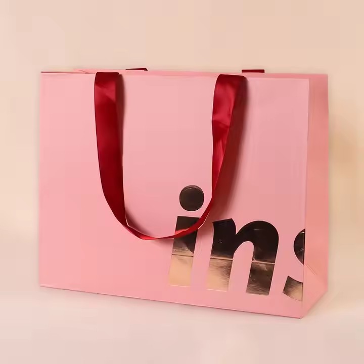 Manufacturer Vendor Customized Logo Gift Jewelry Packaging Paper Bag With Gift Box / 3