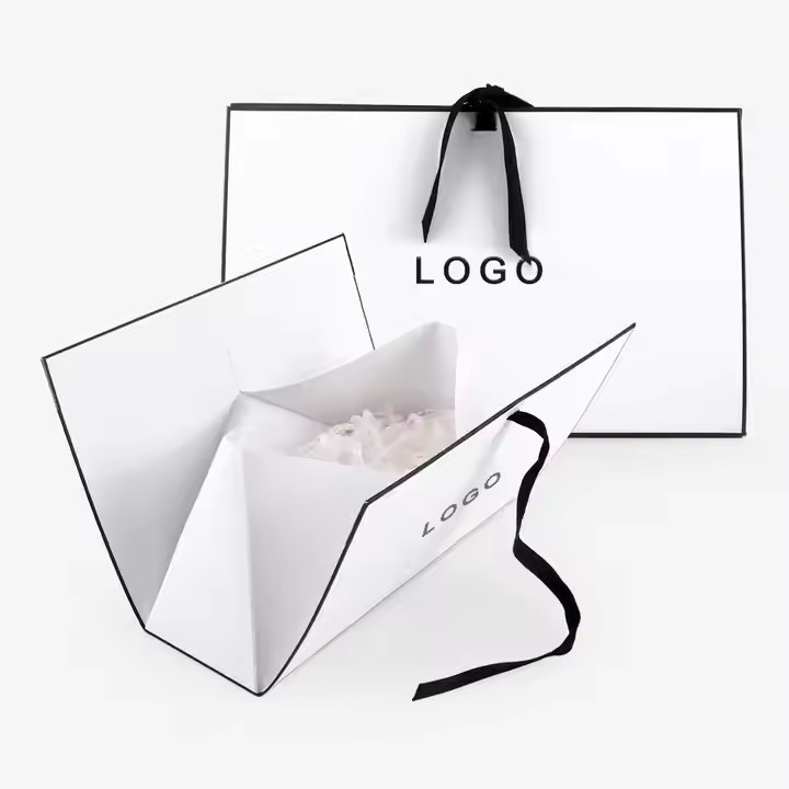 Manufacturer Wholesale Custom Logo Luxury Triangle White Cardboard Paper Bag With Ribbon For Gift / 3