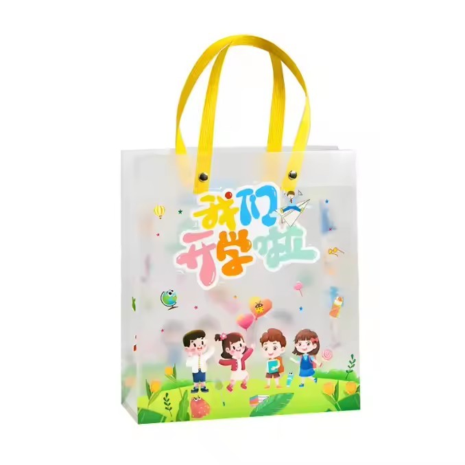 Christmas Party Favors Clear Gift Bags With Handle Reusable Plastic Small Gift Wrap Tote Candy Bags / 2