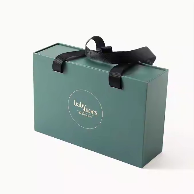 Custom Logo Gift Sets Paper Box Sliding Drawer Box with Ribbon Handle Rigid Cardboard Packing Box / 2