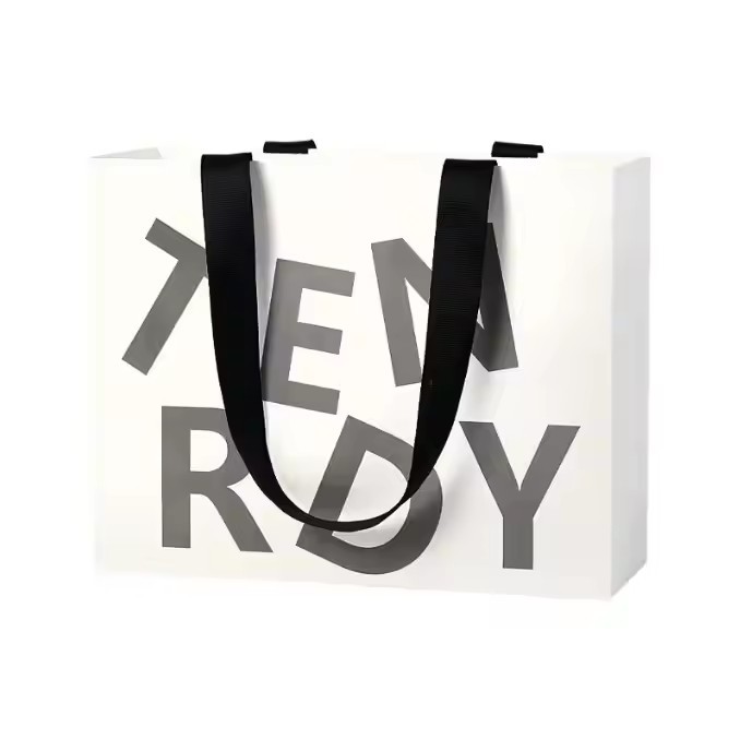 Luxury Custom Printed Brand Logo Clothing Retail Gift paper bag packaging paper shopping bag With Ha / 2